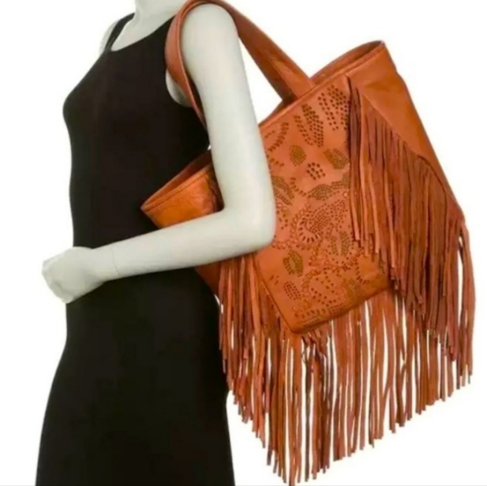 FRYE LEATHER PURSE